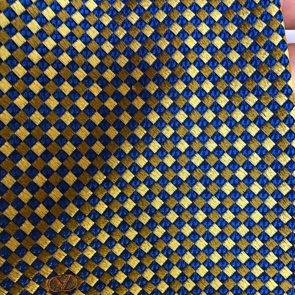 Valentino tie - Picture 4 of 6